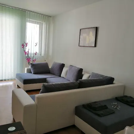 Apartment Crystal Apartman *